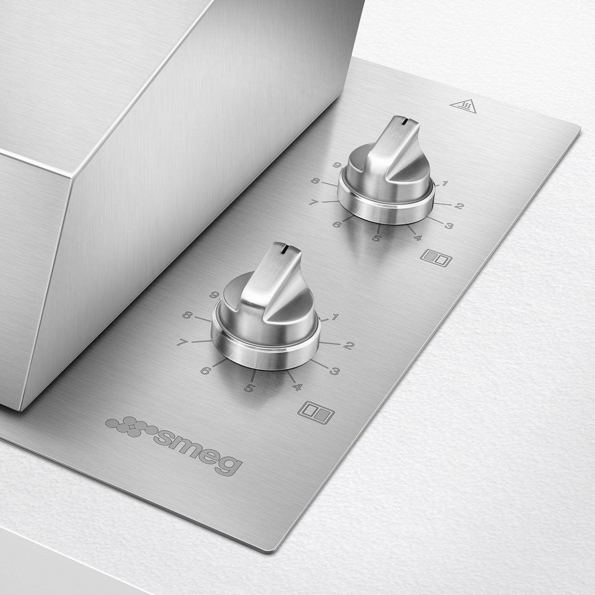 Smeg BBQE90X